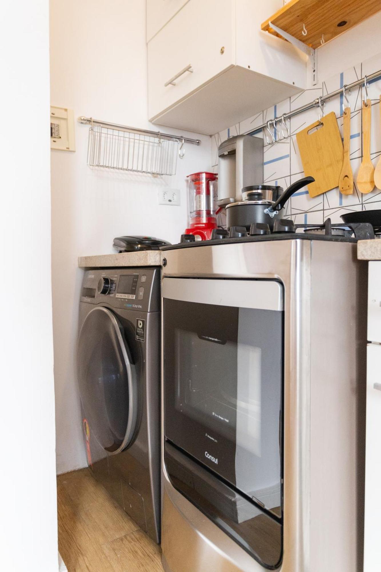 Acolhedor Com Tv E Ar Proximo A Faria Lima Apartamento