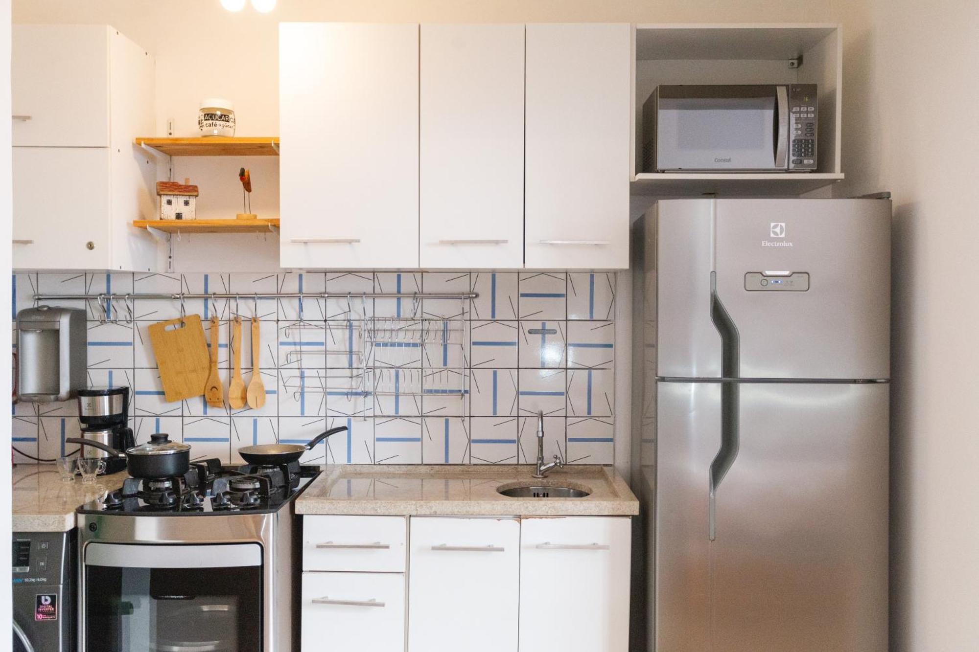 Apartamento Acolhedor Com Tv E Ar Proximo A Faria Lima *