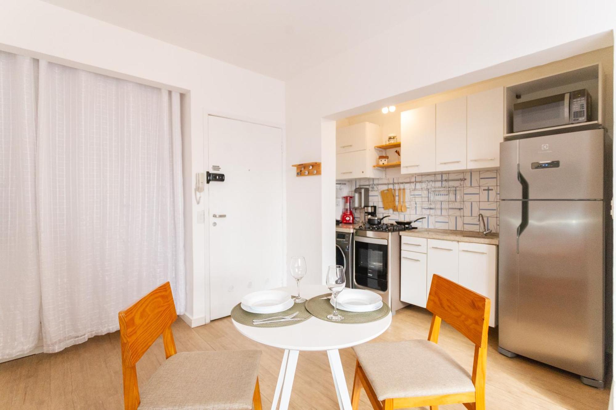 Acolhedor Com Tv E Ar Proximo A Faria Lima Apartamento *